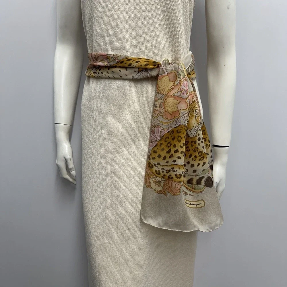 Salvatore Ferragamo no fabric